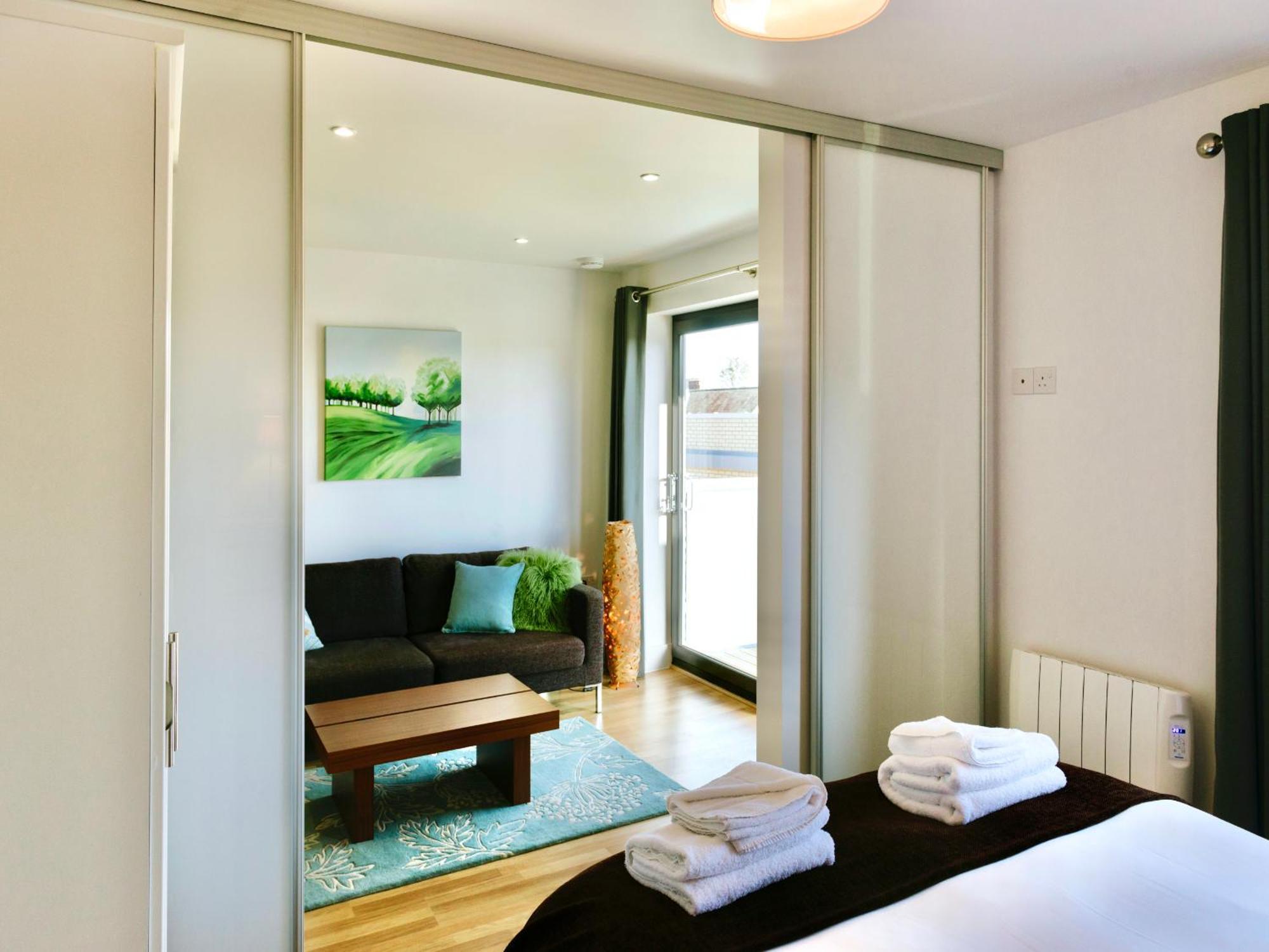 Your Space Apartments - Eden House CBG Екстериор снимка