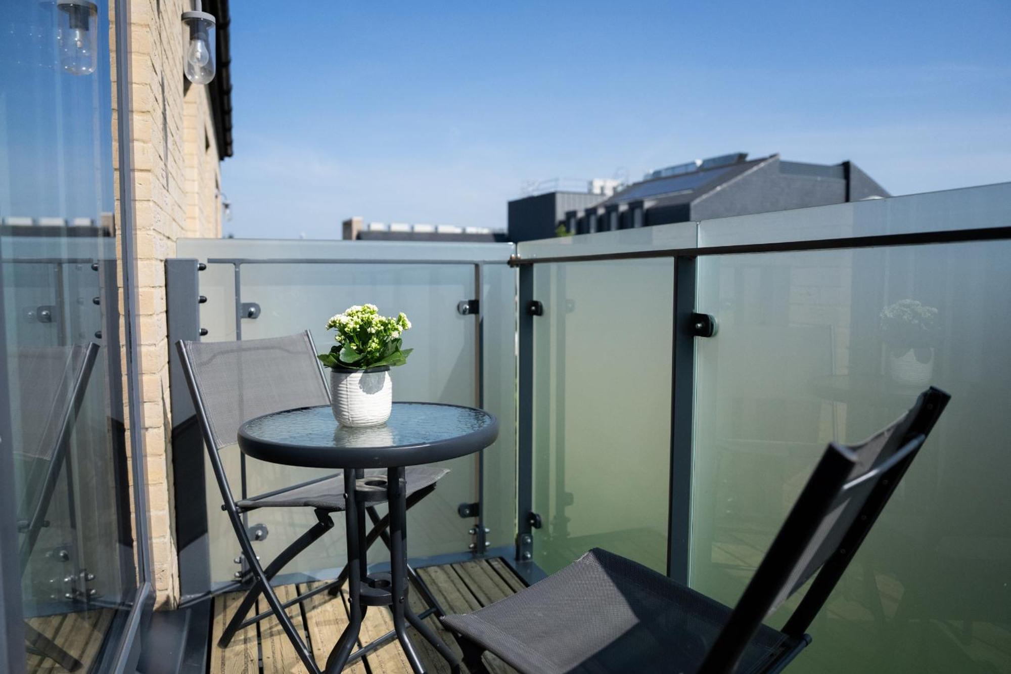 Your Space Apartments - Eden House CBG Екстериор снимка