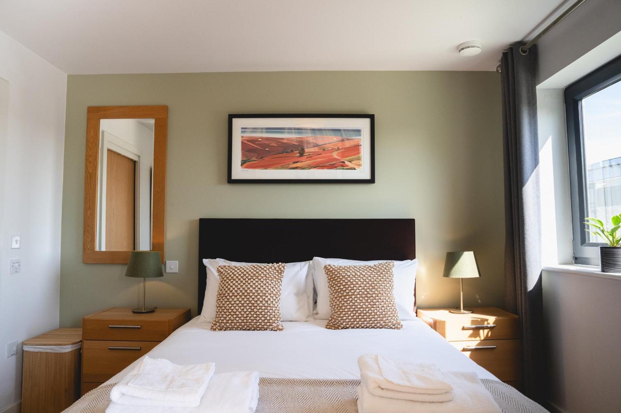 Your Space Apartments - Eden House CBG Екстериор снимка