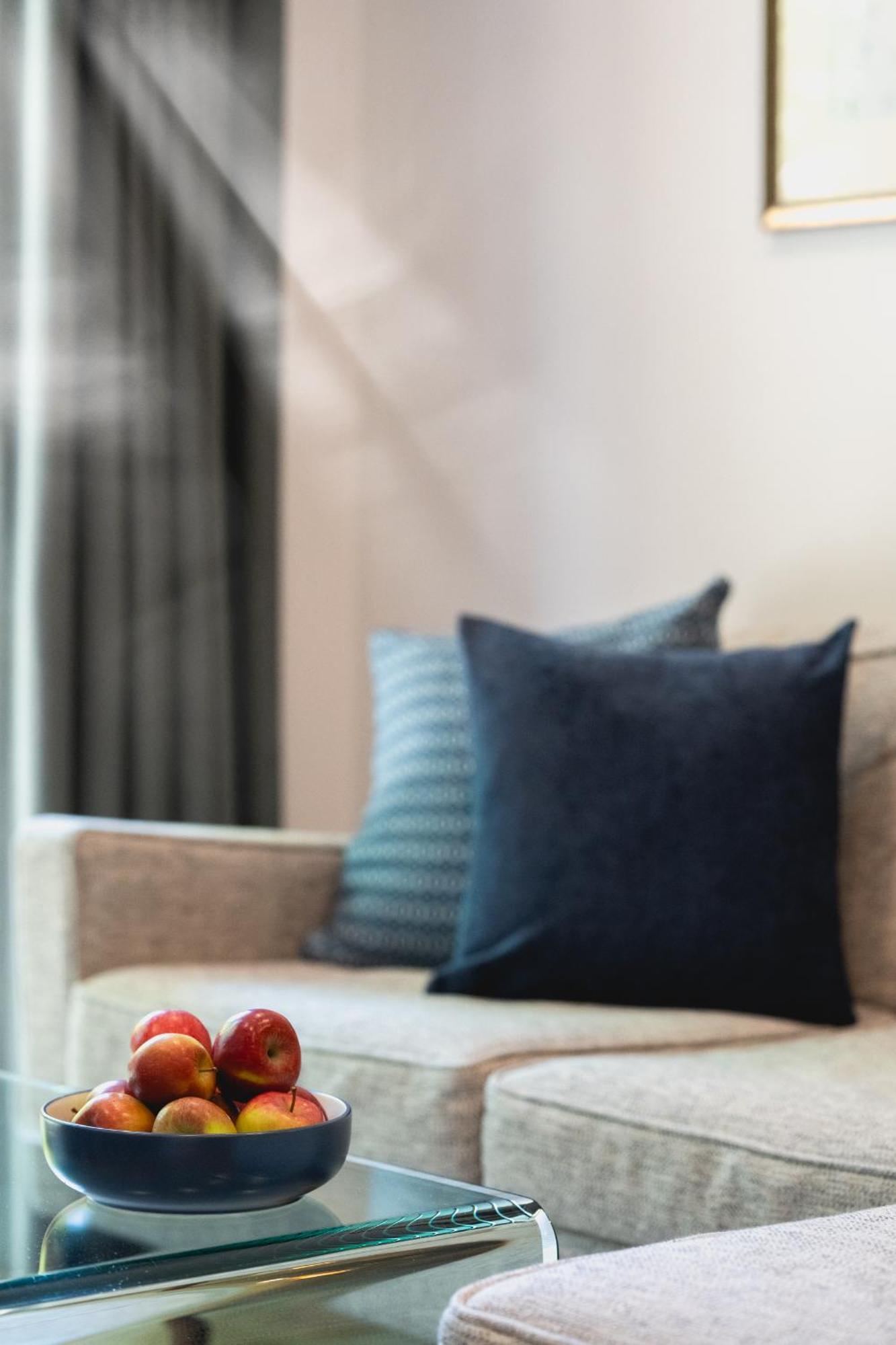 Your Space Apartments - Eden House CBG Екстериор снимка